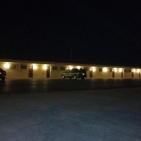 Amerivu Inn Harvest Estates New Hampton Exterior foto